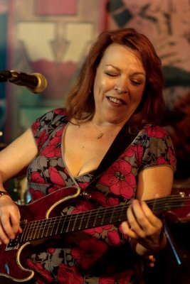 Liz Mandeville  & the Bluescrowns