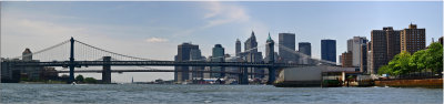 Panorama of Lower Manhattan Brooklyn Bridge and the Statue of Liberty 6.jpg