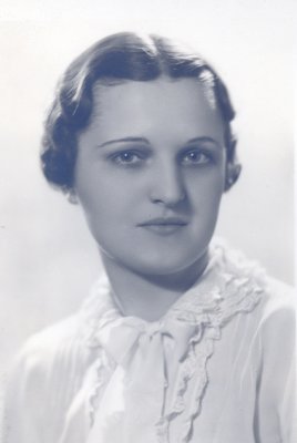 Nana Portrait