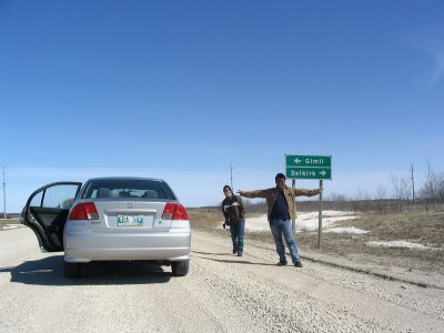 Sawakas nakakita kami ng road sign