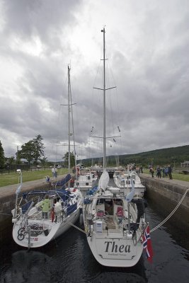 Yachts in Lock (3141)