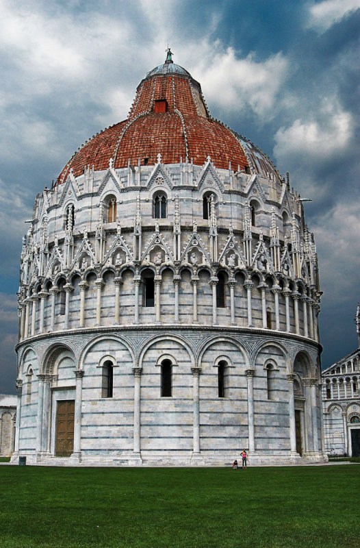 Huge church at Pisa, Italy