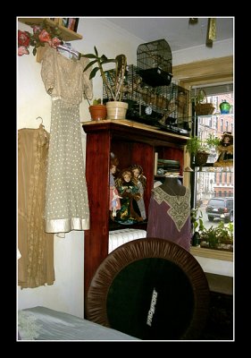 12-00 - Bedroom - Foot of Bed