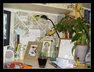 11-02 - Bedroom - middle of desk - lots of lotion!!