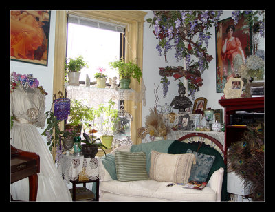 11-02 - Livingroom - LH wall