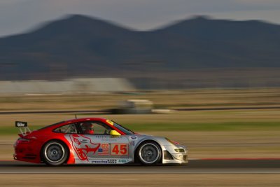 Lizard 997 RSR between Club House and Release