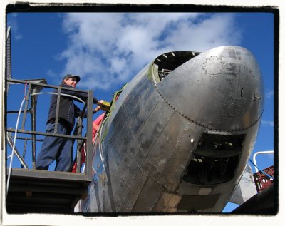 Mark Booth & the DC-3 cockpit restoration