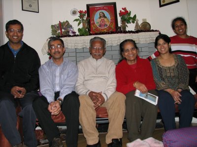 Family picture including Kariachayan