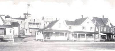 Esplanade with Brant Rock House