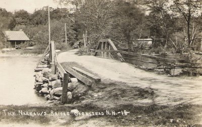 Photo Postcard of the old Narrows Bridge between Upper and Lower suncook
