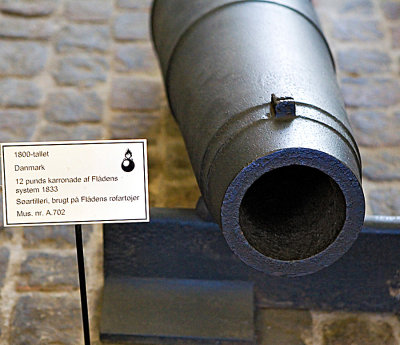 12-punds karronade, system 1833.