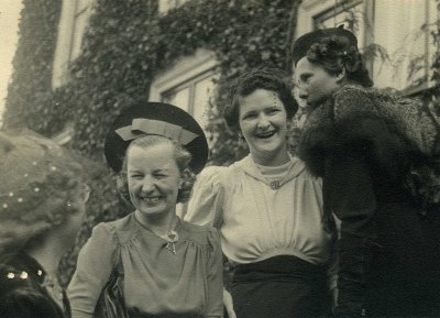 1930-31 Pays Bas. Mariage Py, Henriette, May Brandt