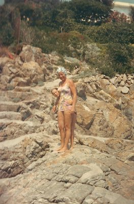 Marina and Pia, 1967
