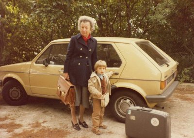 'Quelle tristesse', leaving for school, 1981