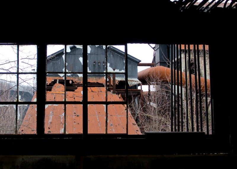 Abandoned processing plant for Eureka mine #40 (abandoned 1962)