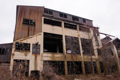 Abandoned processing plant for Eureka mine #40 (abandoned 1962)