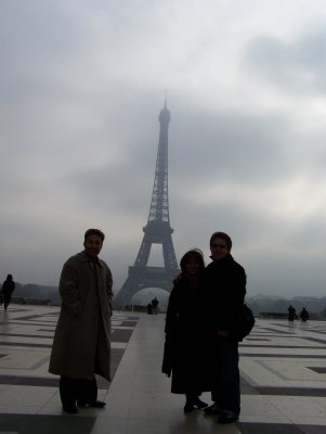 From La Tour Eiffel with Betoks and Norma!! (Paris 2006)