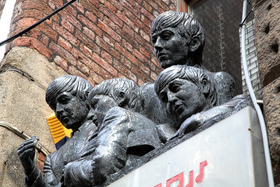 Beatles Store Sculpture.jpg