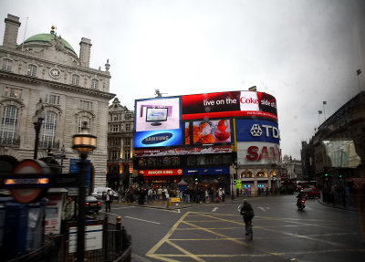 Piccadilly Circus.jpg