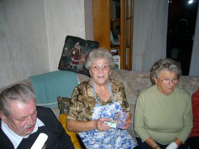 Opa, Oma, und Tante Lisa