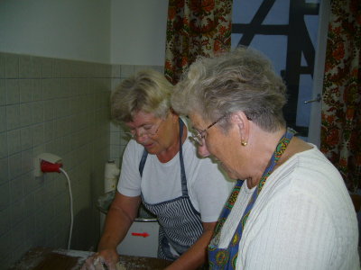 Oma und Frau Hankowitz