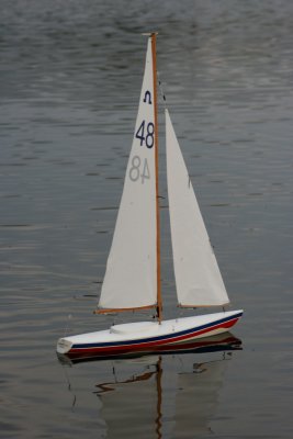 Maragret C II - RC Sailboat