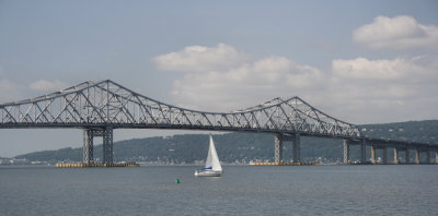 Sailboat at Tappan Zee