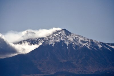 Snowing Etna II.