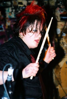 529068-06A.jpg