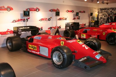 Ferrari_F1_1985_M-Alboreto
