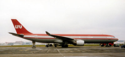 A330-322_DAERJ_LTU