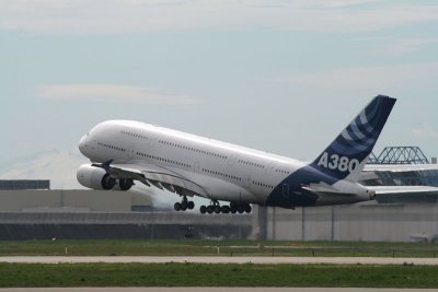 A380-841_001_FWWOW_05.jpg