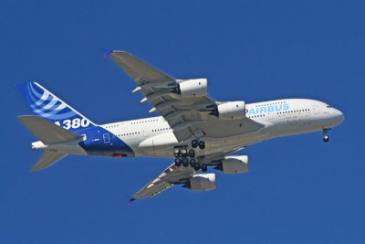 A380-841_001_FWWOW_10.jpg