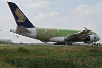 A380-841_003_FWWSA_01.jpg