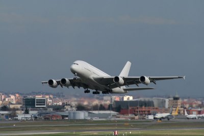 A380-841_004_FWWDD_04.jpg