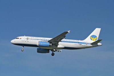 DKN_A320-232_FWWBQ