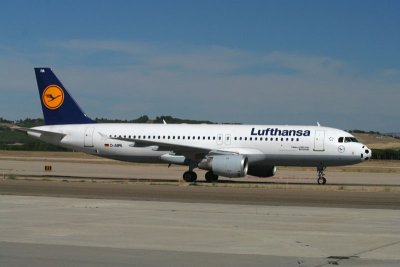 DLH_A320-211_DAIPA