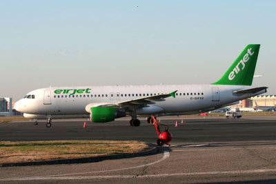 Eirjet_A320-214_EIDKF