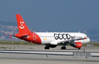 Good_A320-214_SERCC