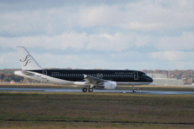 starflyer_A320-214_JA01MC