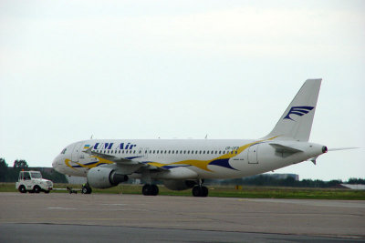 UKM_A320-214_URUFB