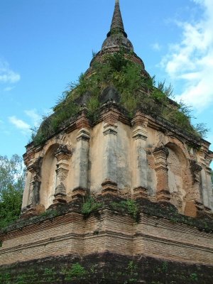 Wat Near Chiang Mai (2)