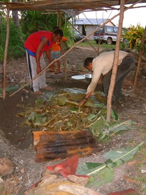 Underground oven at Hinakauea Beach