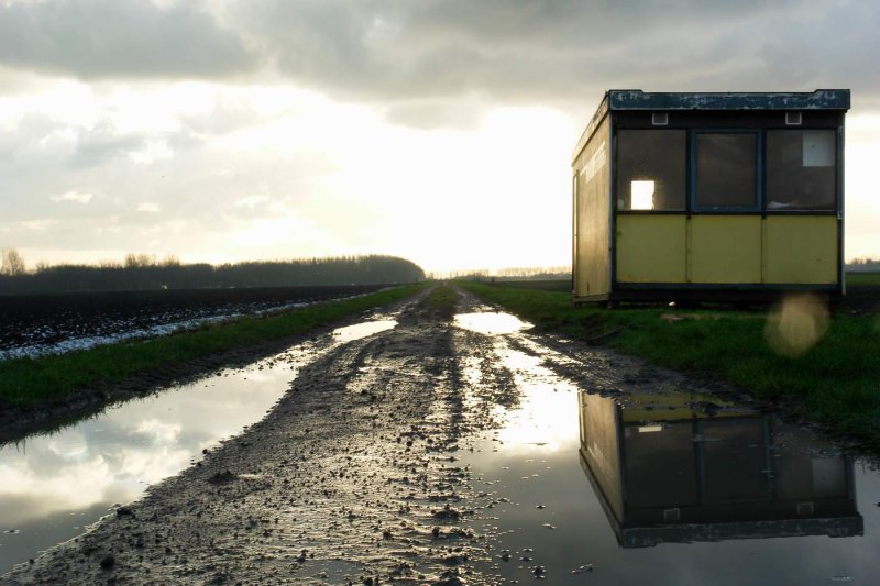Lost caravan