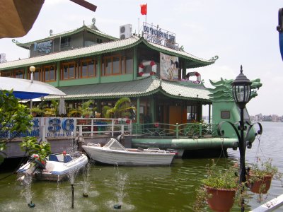 Potomac floating  restaurant