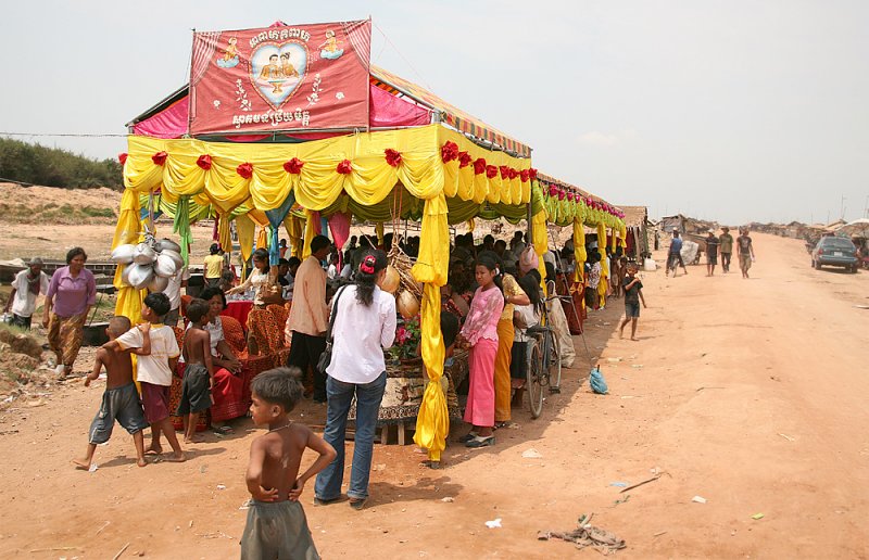 Wedding beside road