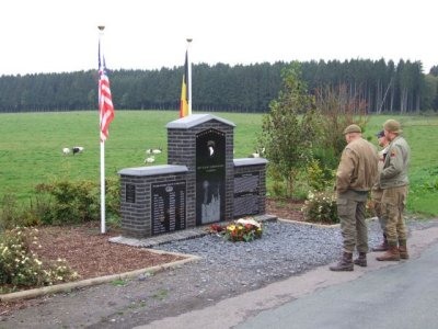 Monument bij Foy voor de E-company (Band of Brothers)