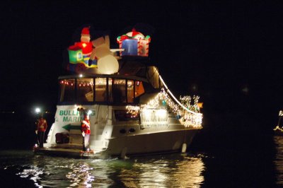 DBYC Lighted Boat Parade 10