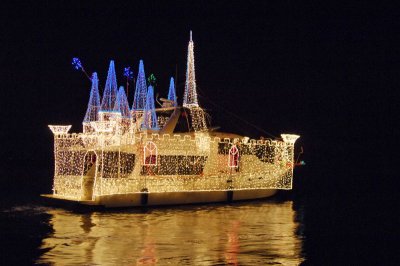 DBYC Lighted Boat Parade 17