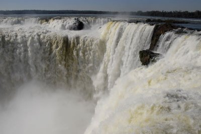 Devil'sThroat - Iguazu Falls